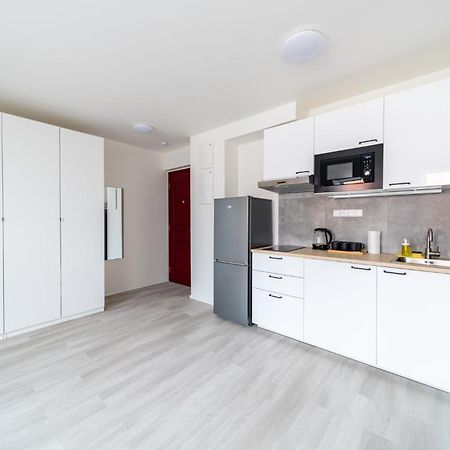 Apartments Borivojova 63 ปราก ภายนอก รูปภาพ