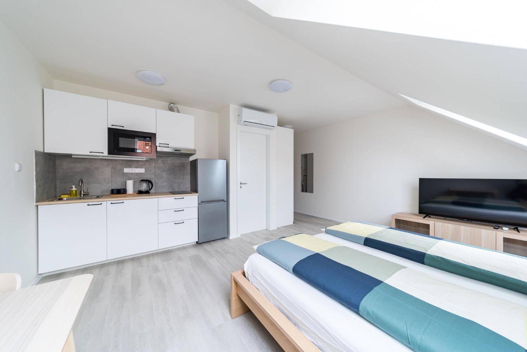 Apartments Borivojova 63 ปราก ภายนอก รูปภาพ