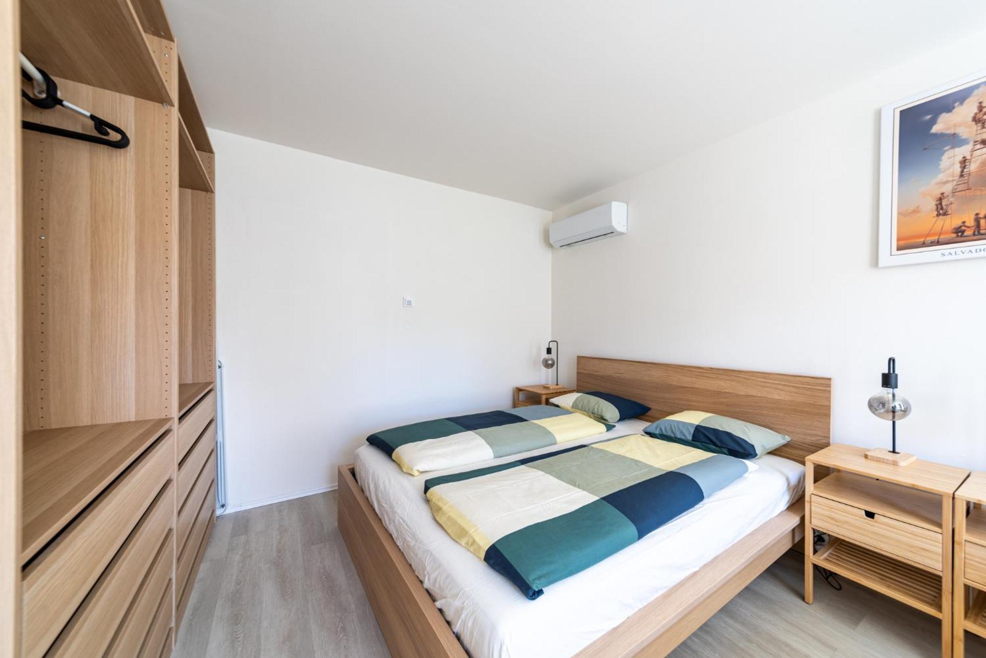 Apartments Borivojova 63 ปราก ภายนอก รูปภาพ